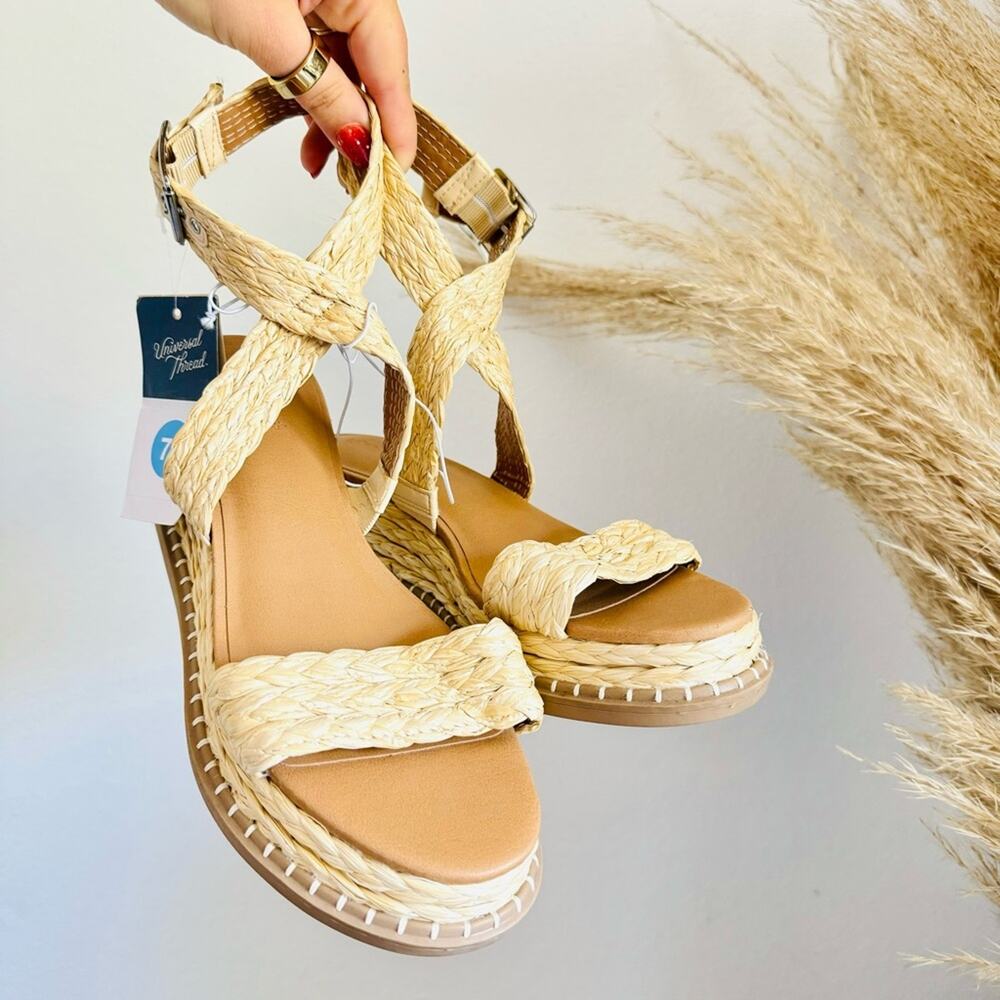 NEW TARGET UNIVERSAL THREAD White Beige Platform Wedge Heel Sandals Slides 7.5 - Picture 2 of 11